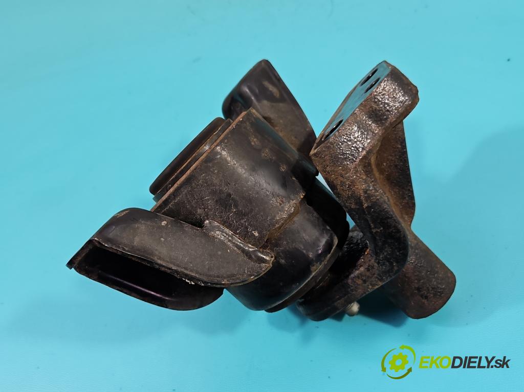 Hyundai Elantra V 2010-2016 1.6 GDI 132  HP manual 97 kW 1591 cm3 4- držiak motora 21810-3X000