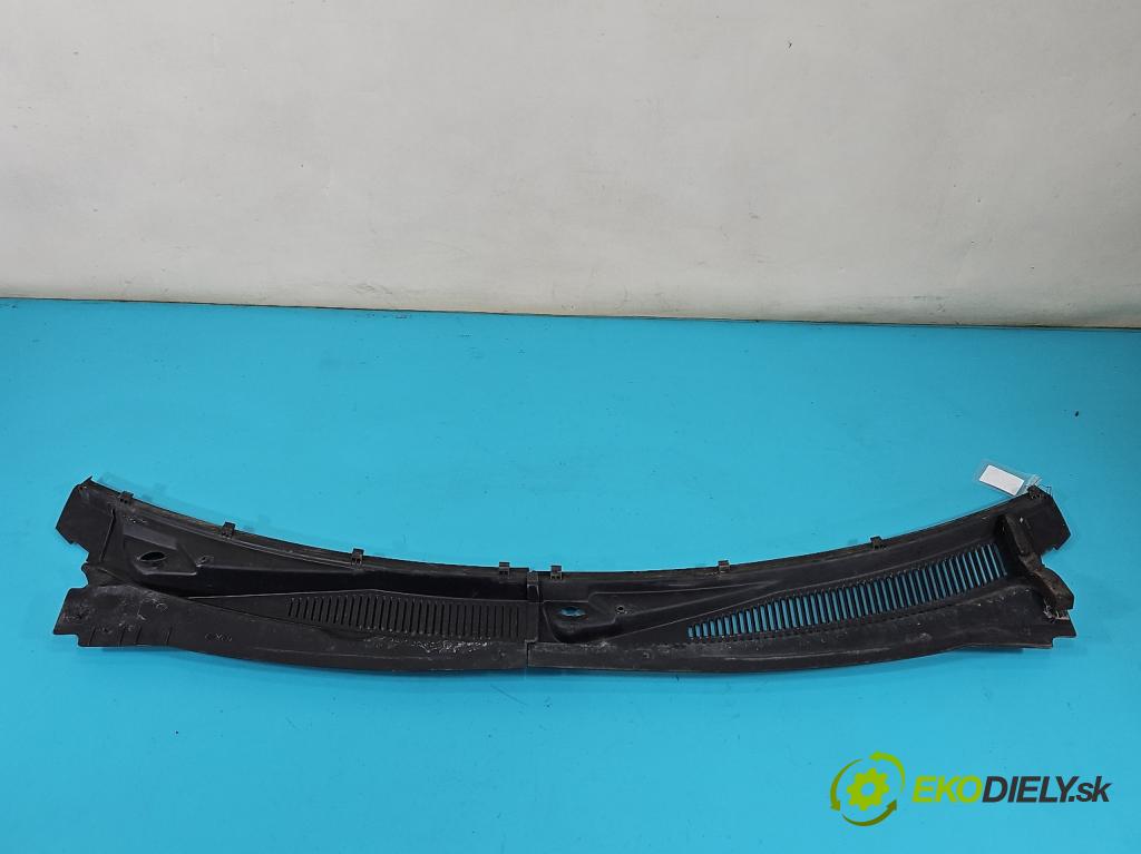 Jeep Grand cherokee WK 2004-2010 3.7 V6 211KM automatic 155 kW 3701 cm3 5- torpédo 55156853AF (Torpédo (plast pod čelným sklom))