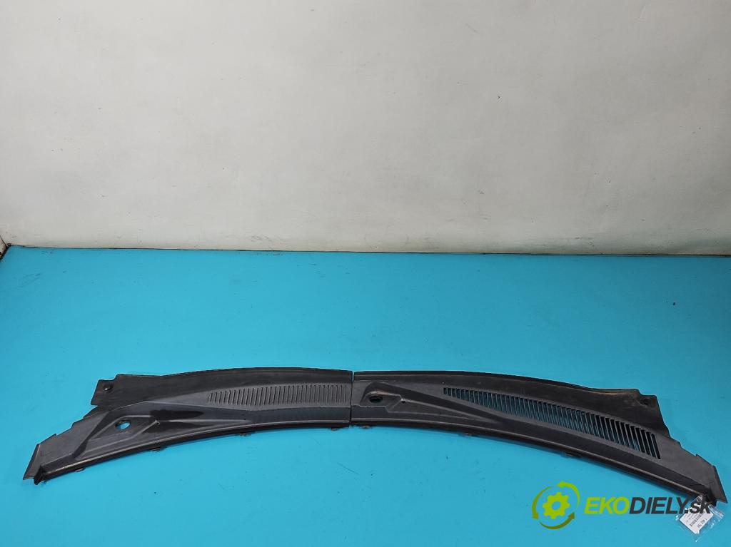 Jeep Grand cherokee WK 2004-2010 3.7 V6 211KM automatic 155 kW 3701 cm3 5- torpédo 55156853AF (Torpédo (plast pod čelným sklom))