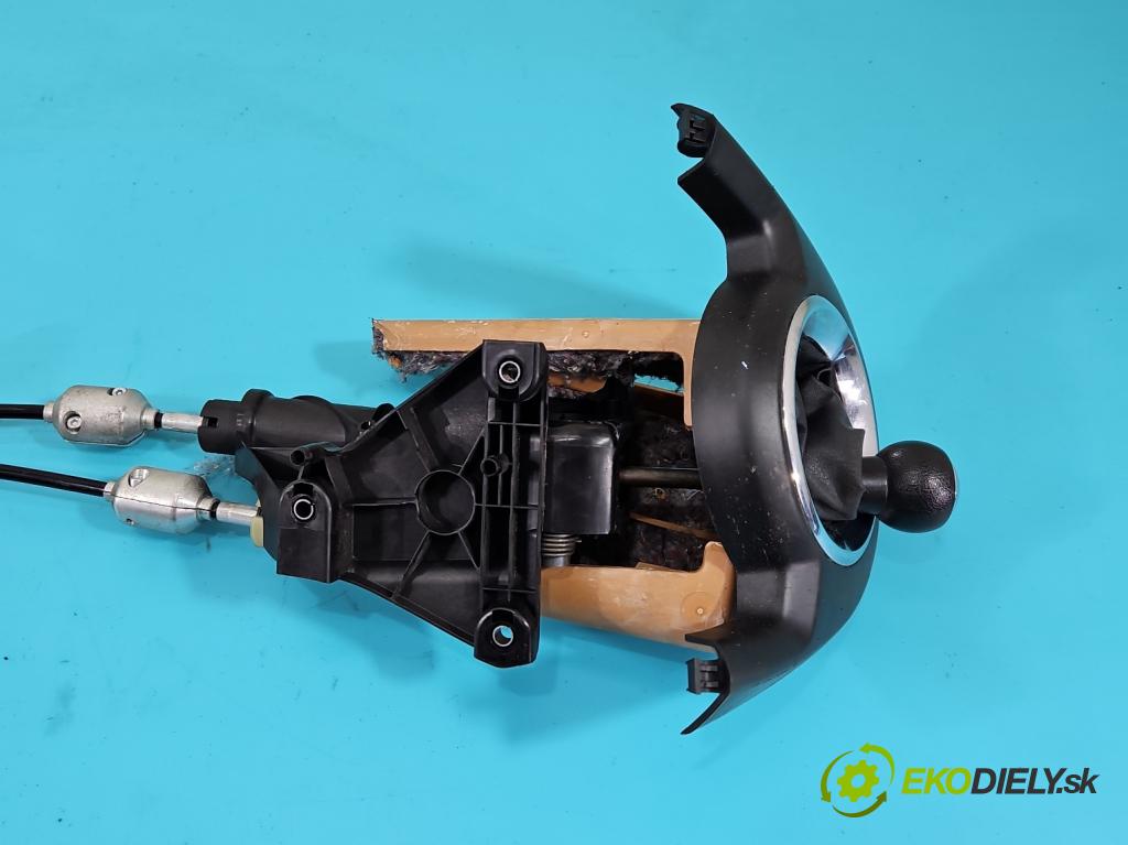 Citroen C4 Grand picasso I 2006-2013 1,8.0 16V 125 HP manual 92 kW 1749 cm3 5- Páka: Změny: stupeň,rýchlosť 9683348980 (Rýchlostná páka (kulisa))