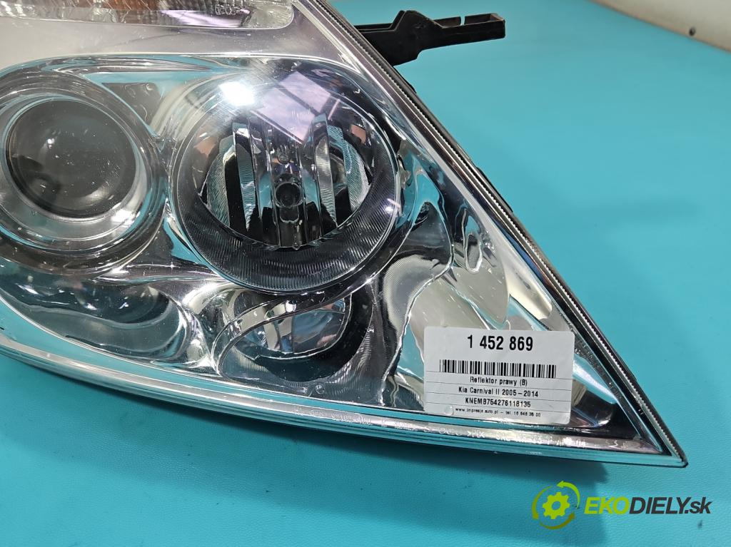 Kia Carnival II 2005-2014 2.9 CRDi 185 HP manual 136 kW 2902 cm3 5- Reflektor: pravý  (Svetlo predné pravé)
