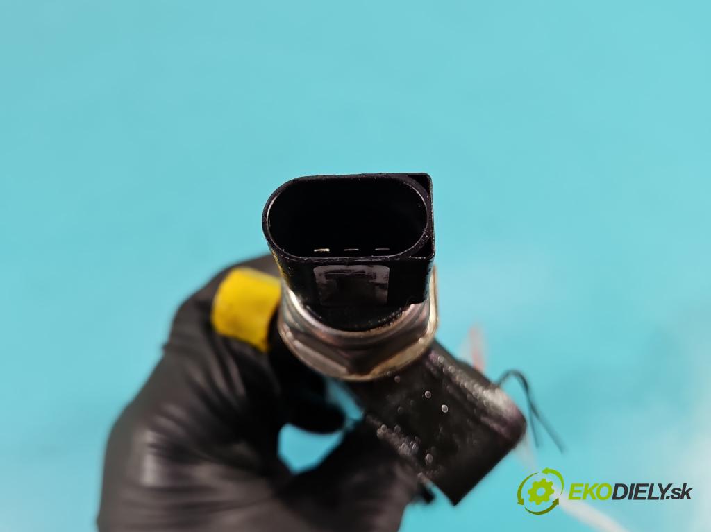 Kia Carnival II 2005-2014 2.9 CRDi 185 HP manual 136 kW 2902 cm3 5- lišta vstrekovacia R9144Z100A (Vstrekovacia lišta)