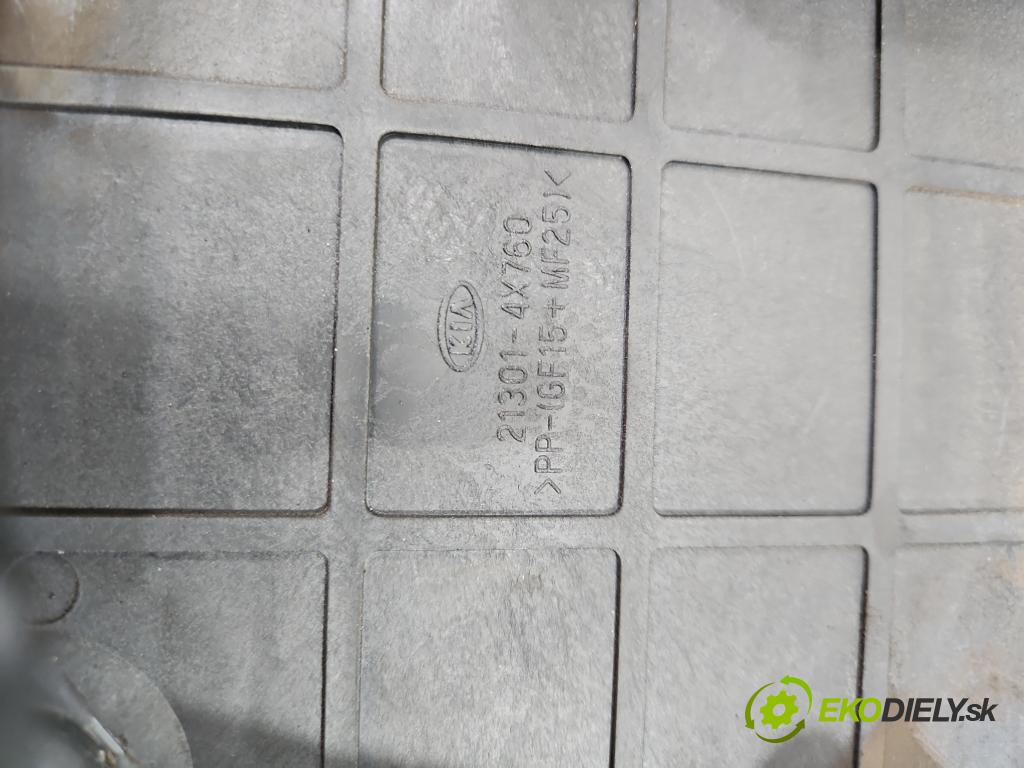 Kia Carnival II 2005-2014 2.9 CRDi 185 HP manual 136 kW 2902 cm3 5- obal načasovanie 21301-4X660 (Kryt motora)