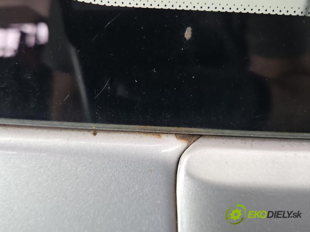 Kia Carnival II 2005-2014 2.9 CRDi 185 hp manual 136 kW 2902 cm3 5- zadní kufrové dveře  (Zadní kapoty)