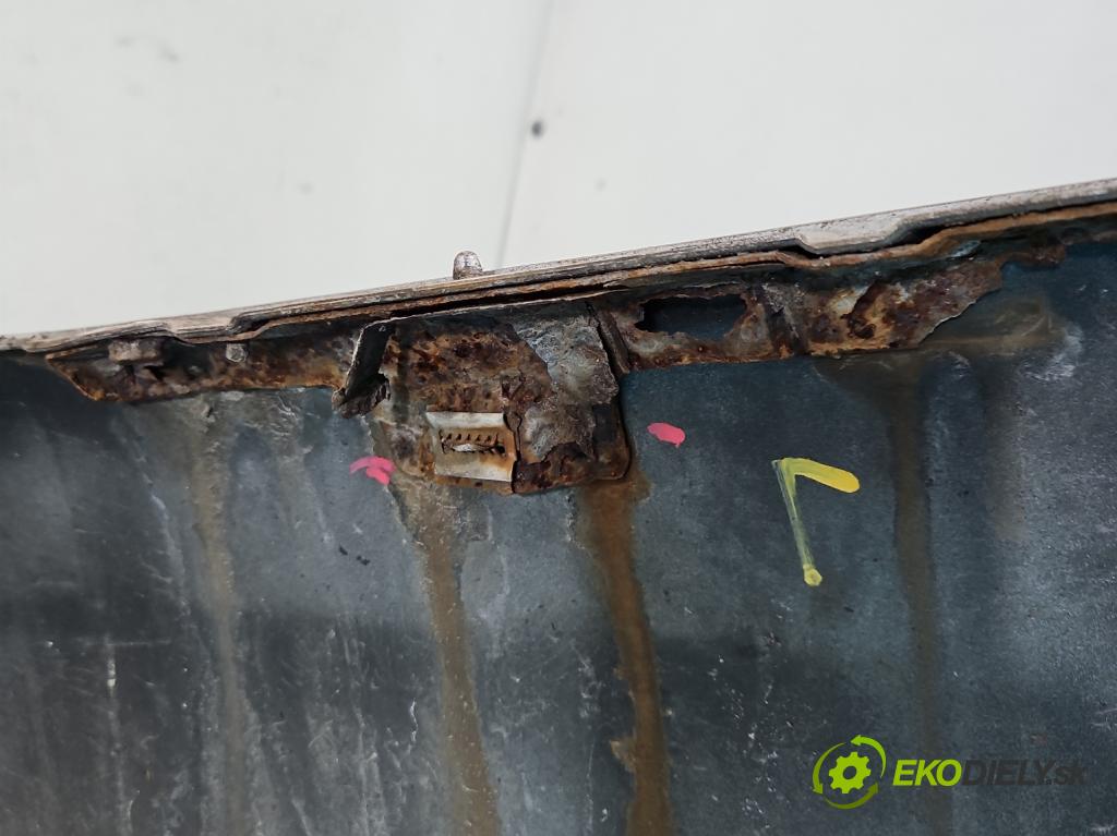 Kia Carnival II 2005-2014 2.9 CRDi 185 hp manual 136 kW 2902 cm3 5- nárazník přední  (Ostatné)