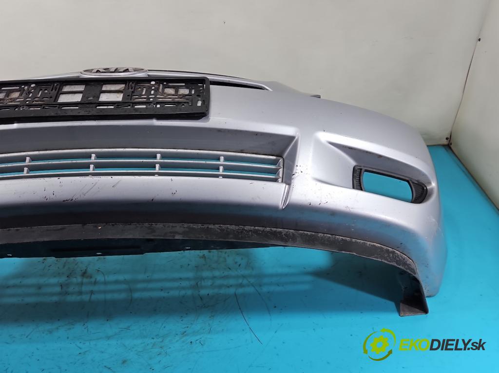 Kia Carnival II 2005-2014 2.9 CRDi 185 hp manual 136 kW 2902 cm3 5- nárazník přední  (Ostatné)