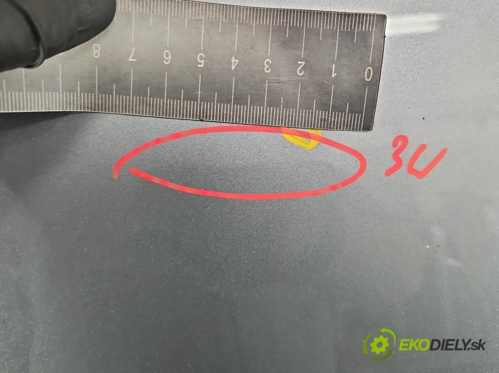 Audi A4 B6 2000-2004 2.0 FSI 150 HP manual 110 kW 1984 cm3 4- kapota predná