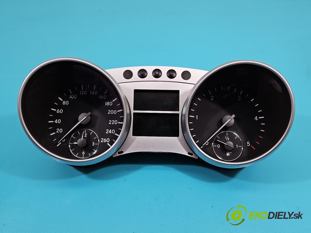 Mercedes ML W164 2005-2011 3.0 cdi (642940) 224hp automatic 165 kW 2987 cm3 5- prístrojovka/ budíky A2514405211 (Prístrojová doska)