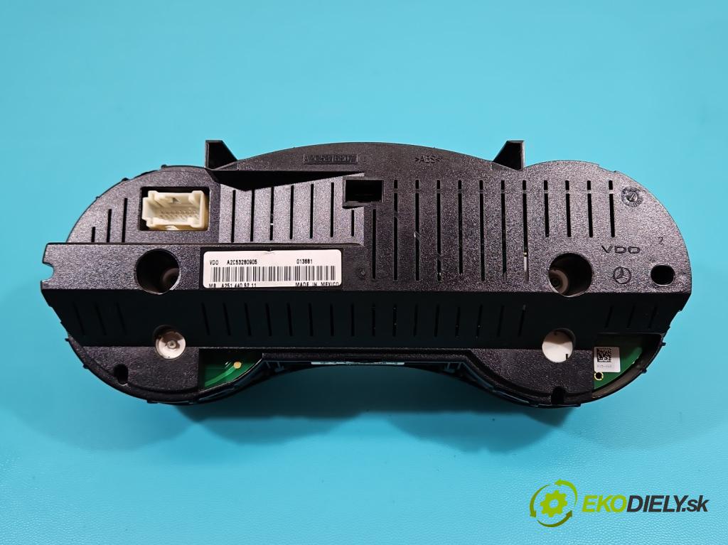 Mercedes ML W164 2005-2011 3.0 cdi (642940) 224hp automatic 165 kW 2987 cm3 5- prístrojovka/ budíky A2514405211 (Prístrojová doska)