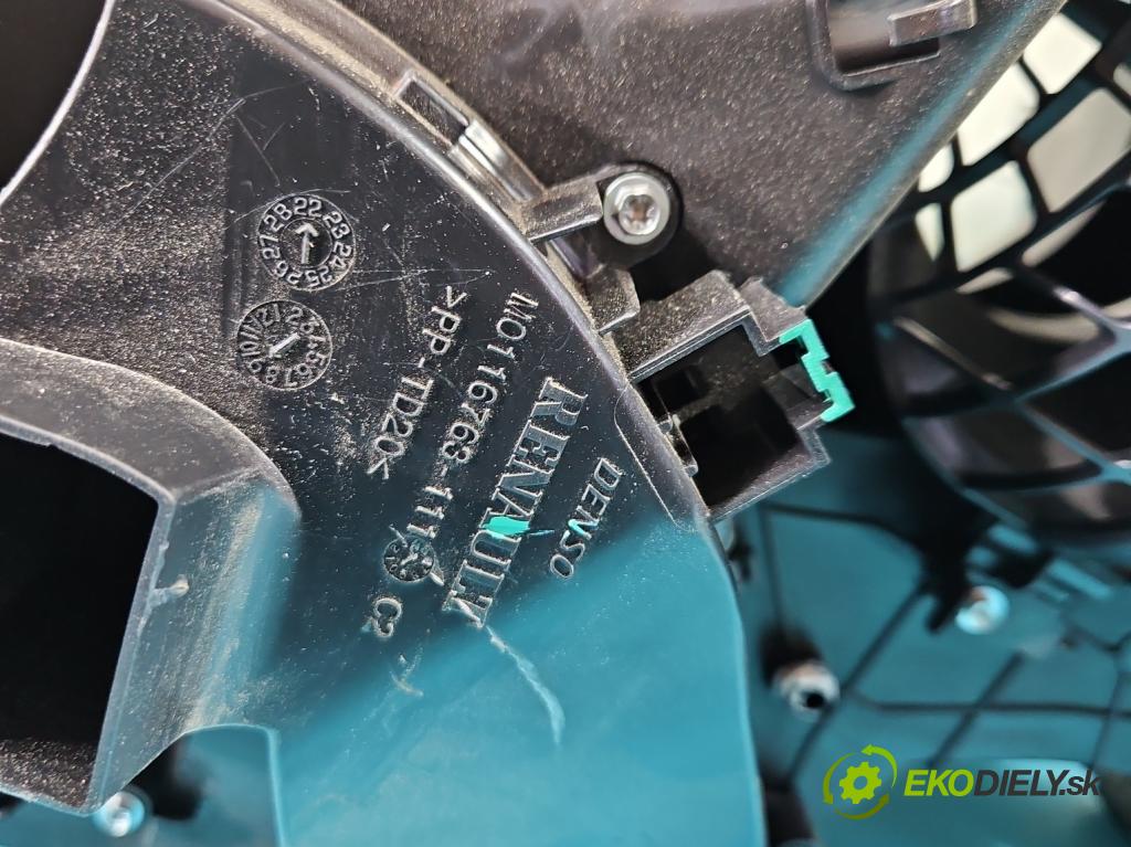 Dacia Sandero III 2020- 1.0 Tce 91KM manual 67 kW 999 cm3 5- radiátor  (Radiátory topení)