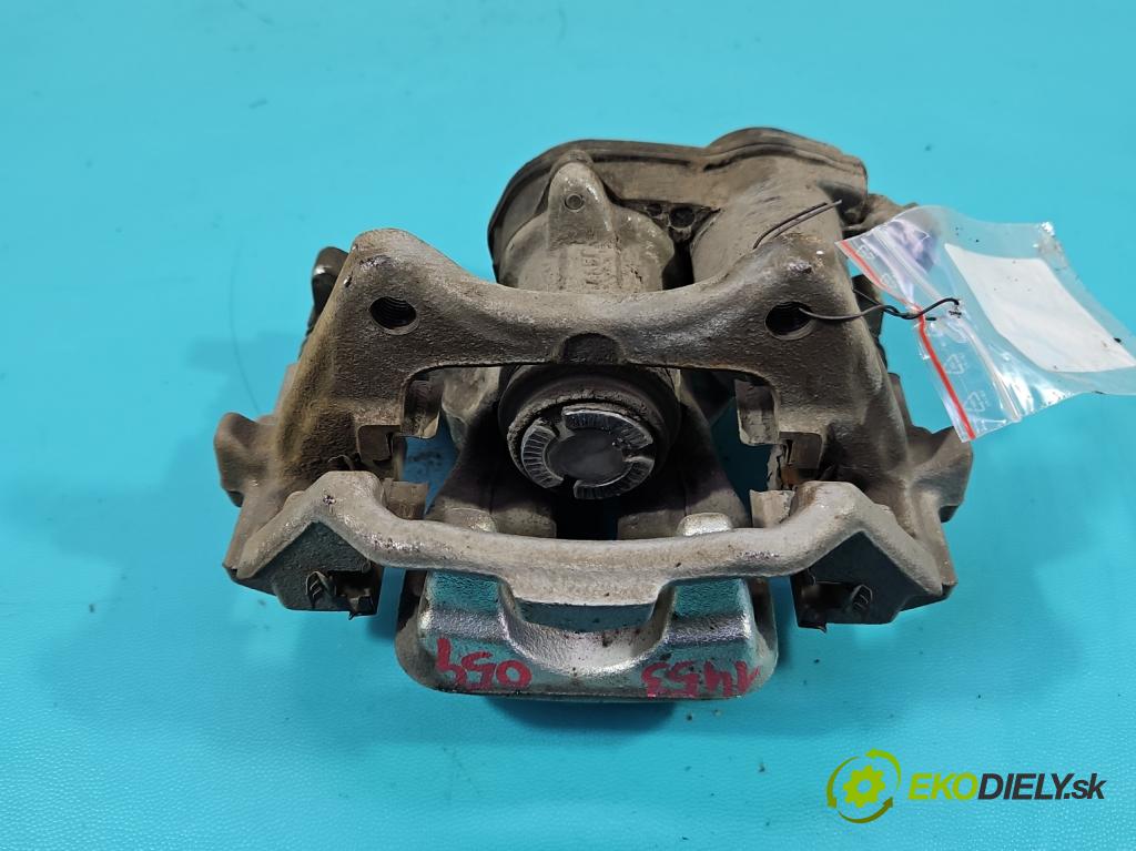 Toyota Corolla E21 2019- 1.8 16V 98 HP automatic 72 kW 1798 cm3 4- brzdič zadné ľavý  (Kľučka dverí ostatné)