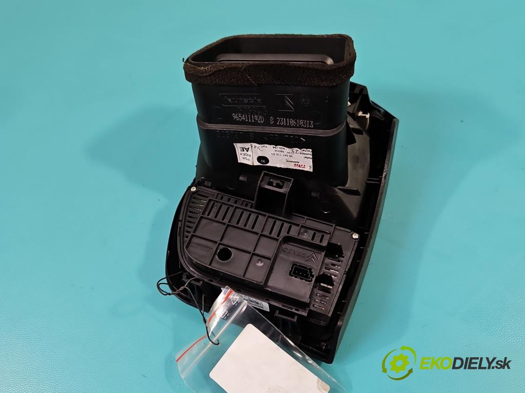 Citroen C4 Grand picasso I 2006-2013 1,8.0 16V 125 HP manual 92 kW 1749 cm3 5- panel kúrenia 9650868977-00