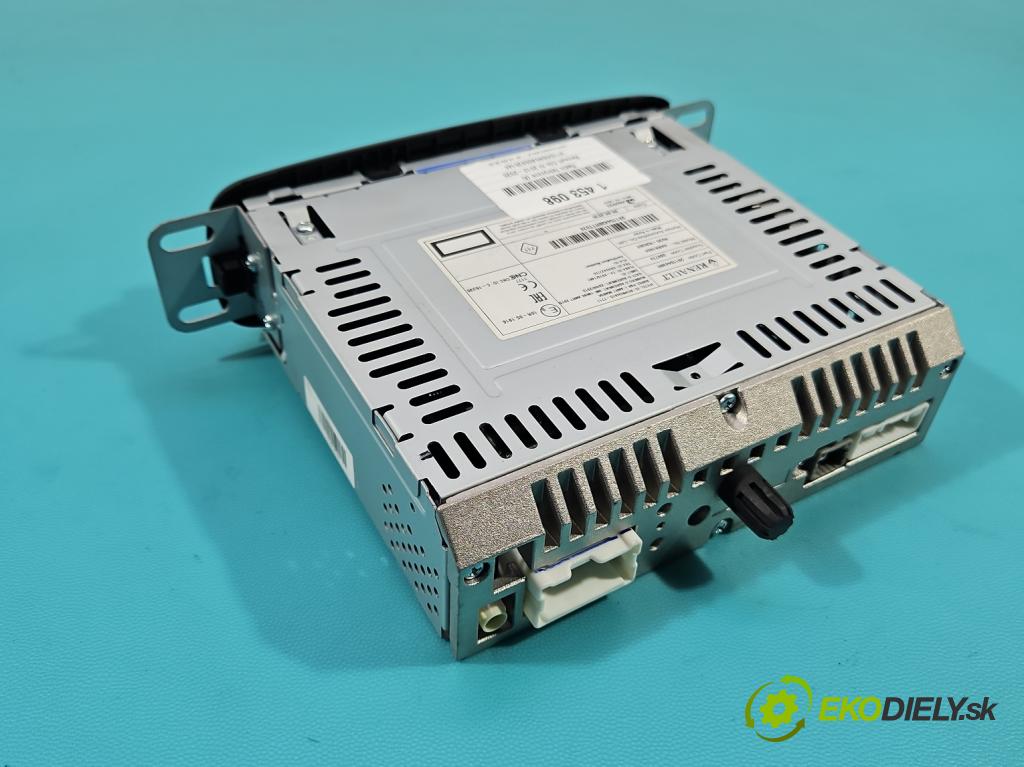 Renault Clio IV 2012-2020 1.1 16V 75 HP manual 55 kW 1149 cm3 5- Radio originál 281154438R