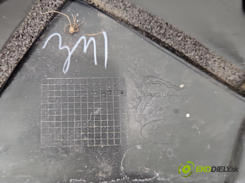 Jaguar XE 2015-2024 2.0d 179KM automatic 132 kW 1999 cm3 4- torpédo GX73-4105-A (Torpédo (plast pod čelným sklom))