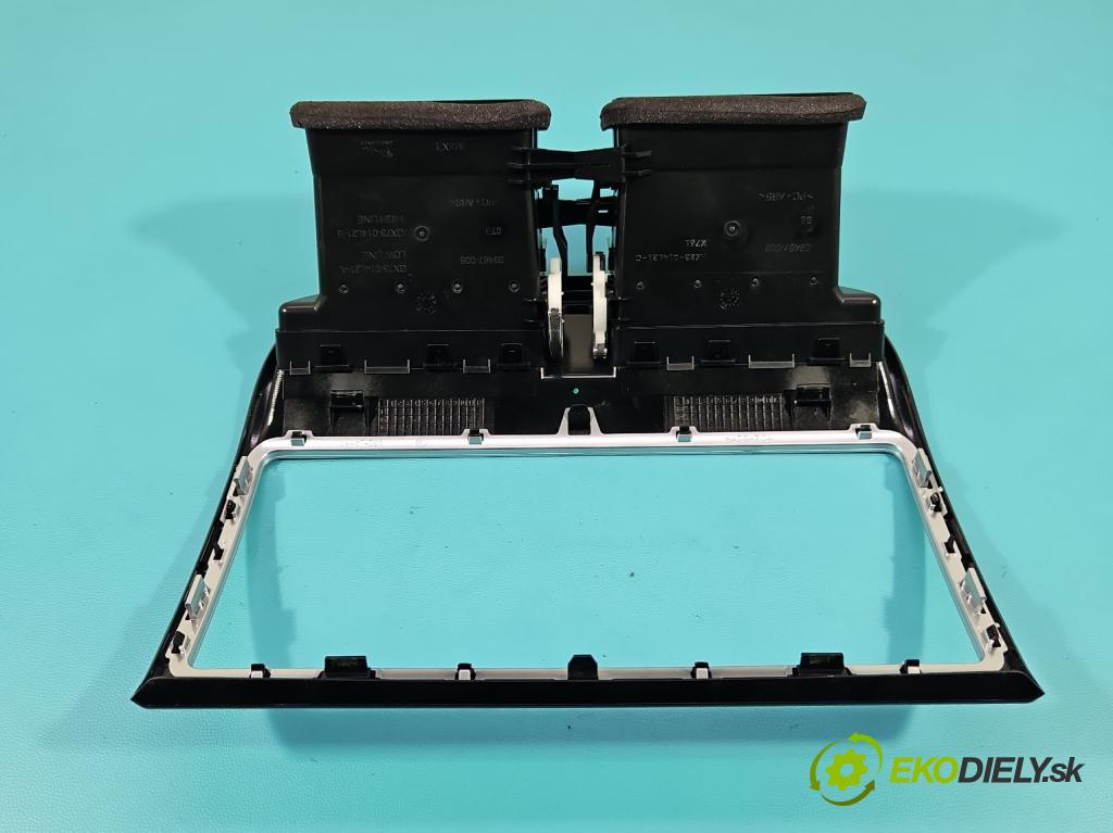 Jaguar XE 2015-2024 2.0d 179KM automatic 132 kW 1999 cm3 4- Mřížka: kúrenia stredová GX73-014L21-B (Mriežka kúrenia (fukár))