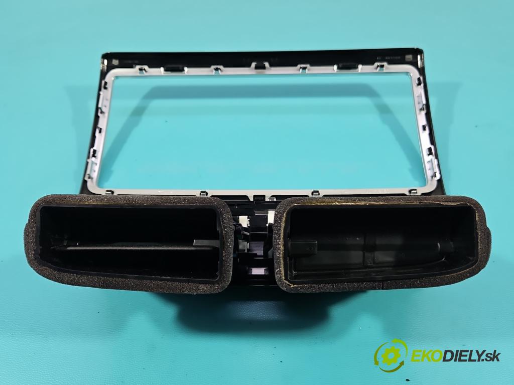 Jaguar XE 2015-2024 2.0d 179KM automatic 132 kW 1999 cm3 4- Mřížka: kúrenia stredová GX73-014L21-B (Mriežka kúrenia (fukár))