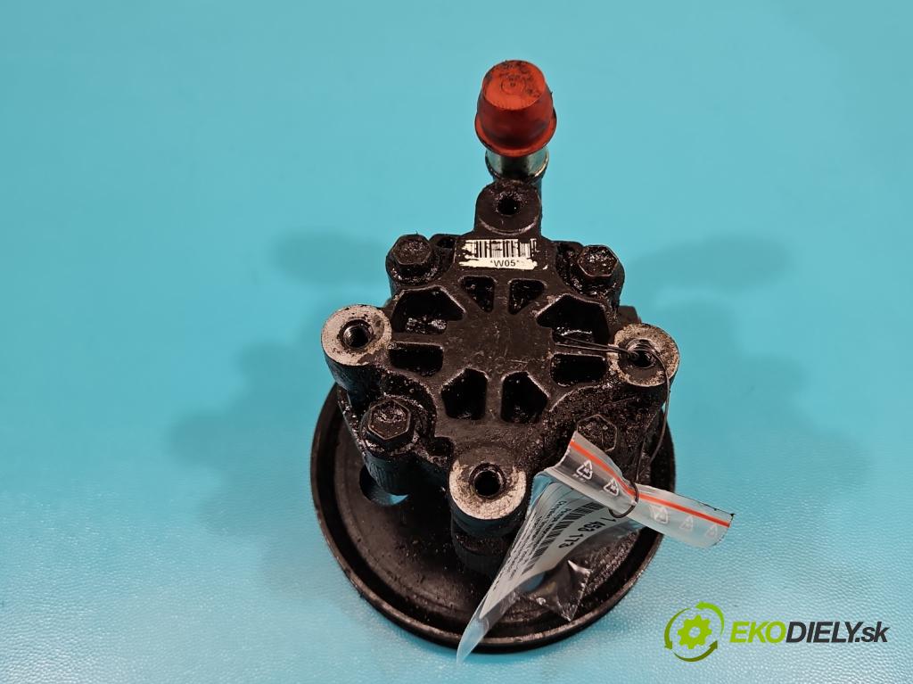 Chrysler Voyager IV 2000-2007 2.5 crdi 143 HP manual 105 kW 2499 cm3 5- čerpadlo posilovač  (Servočerpadlo, pumpa riadenia)