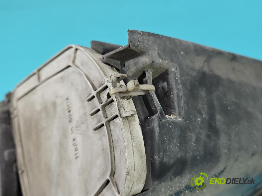 Chrysler Voyager IV 2000-2007 2.5 crdi 143 HP manual 105 kW 2499 cm3 5- Reflektor: pravý  (Svetlo predné pravé)