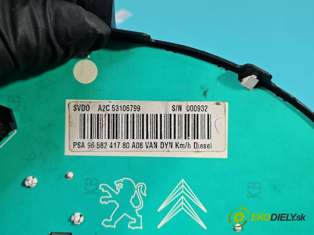 Peugeot 1007 1.4 hdi 68 HP manual 50 kW 1398 cm3 3- prístrojovka/ budíky A2C53106799 (Prístrojová doska)