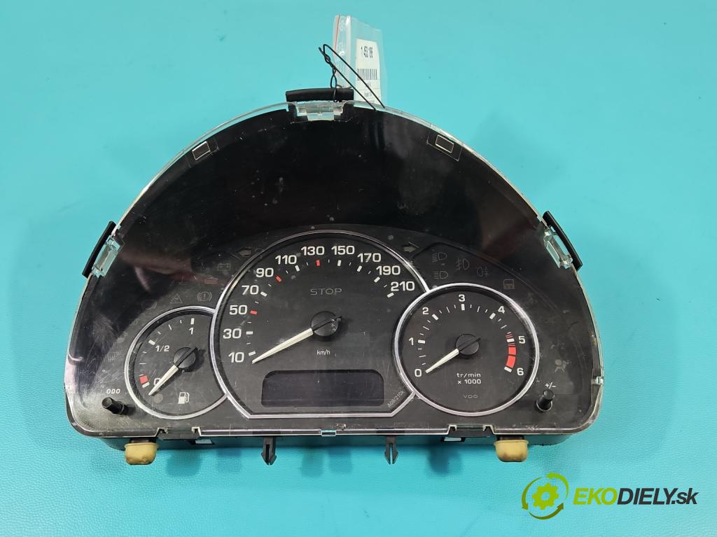 Peugeot 1007 1.4 hdi 68 HP manual 50 kW 1398 cm3 3- prístrojovka/ budíky A2C53106799 (Prístrojová doska)