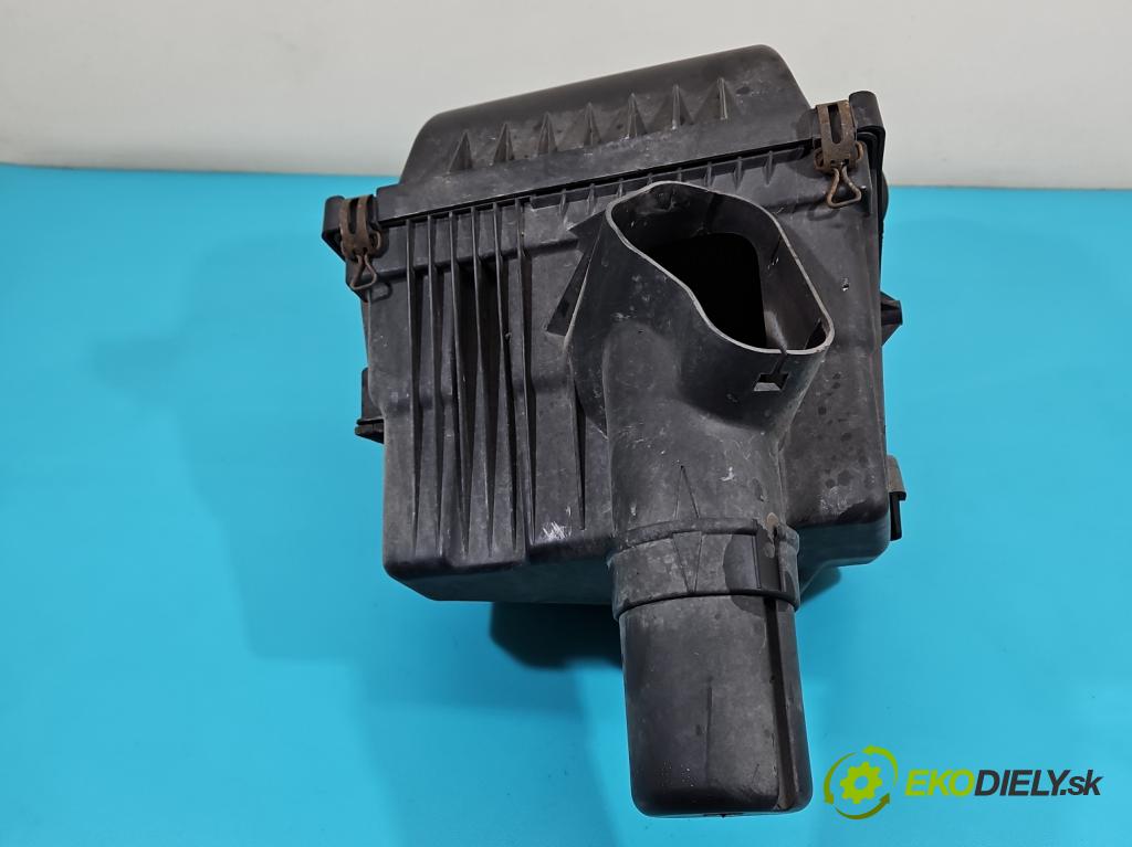 Jeep Grand cherokee WK 2004-2010 3.7 V6 211KM automatic 155 kW 3701 cm3 5- obal filtra vzduchu 53013804AC (Obal filtra vzduchu)