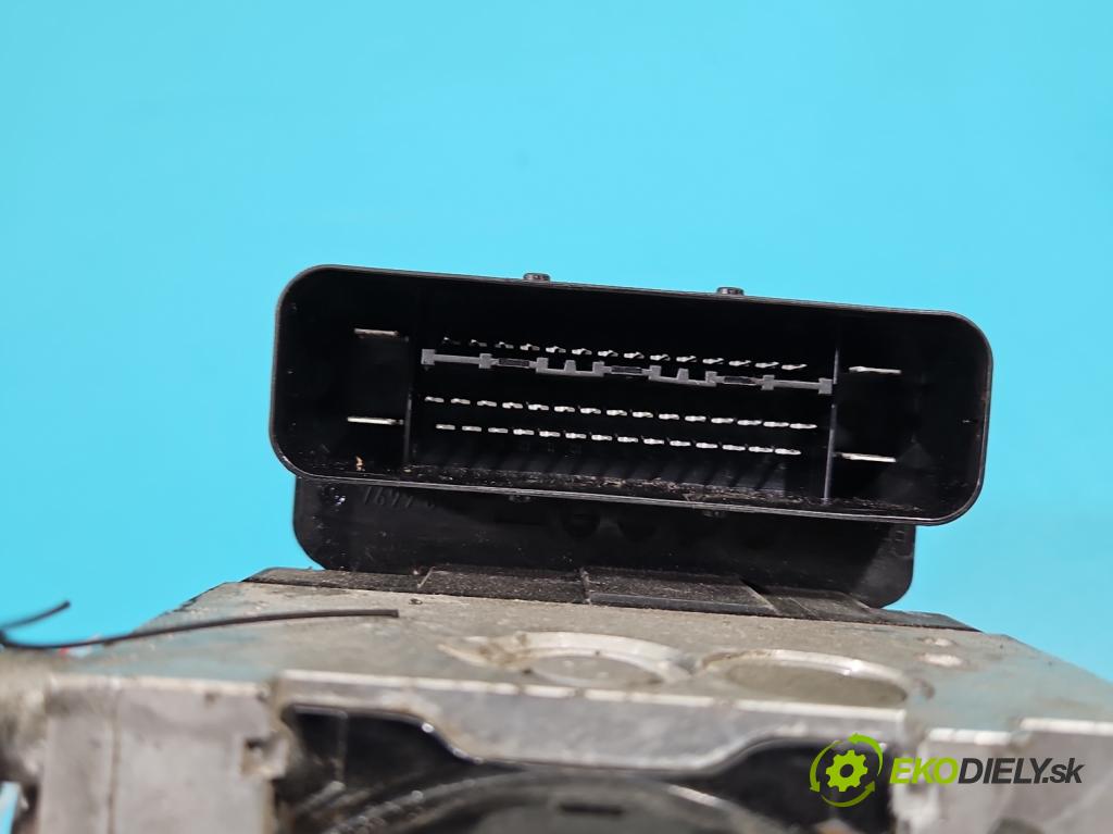 Jeep Grand cherokee WK 2004-2010 3.7 V6 211KM automatic 155 kW 3701 cm3 5- čerpadlo abs P52124492AC (Pumpa ABS)