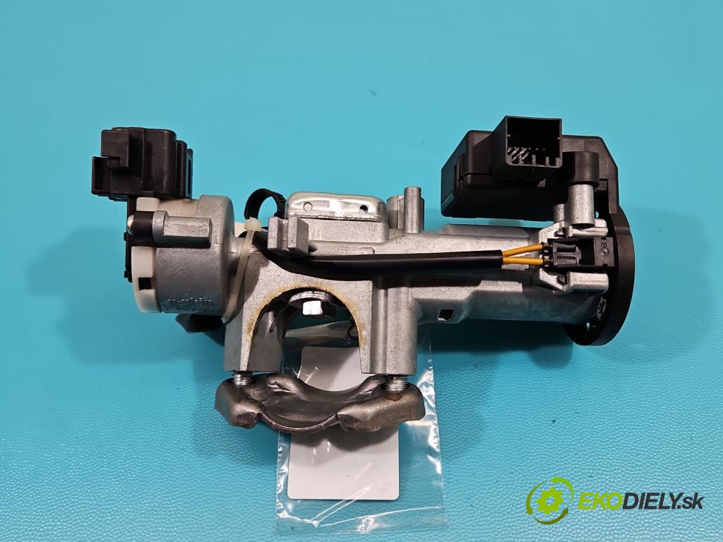 Suzuki Grand Vitara II 2005-2014 2.0 16V 140 HP manual 103 kW 1995 cm3 5- Spínačka 33970-65J00-GA (Spínacia skrinka)