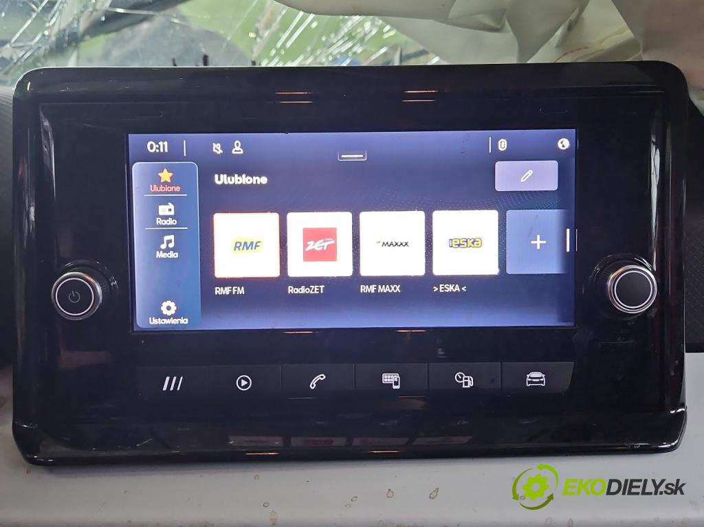 Seat Ibiza V KJ 2017- 1.0 TSI 95 HP manual 70 kW 999 cm3 5- Radio originál 5FJ035869B