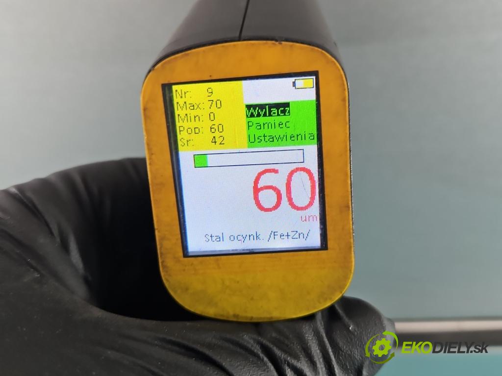 Mercedes ML W164 2005-2011 3.0 cdi (642940) 224hp automatic 165 kW 2987 cm3 5- dvere predné ľavé  (Kľučka dverí ostatné)