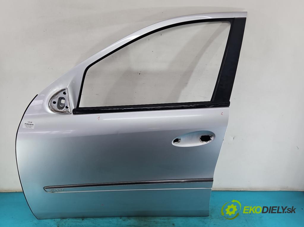 Mercedes ML W164 2005-2011 3.0 cdi (642940) 224hp automatic 165 kW 2987 cm3 5- dvere predné ľavé  (Kľučka dverí ostatné)