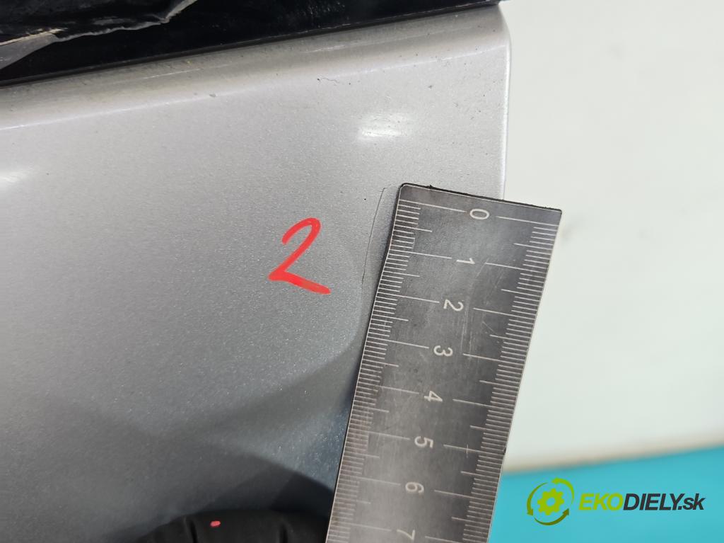 Mercedes ML W164 2005-2011 3.0 cdi (642940) 224hp automatic 165 kW 2987 cm3 5- dvere predné ľavé  (Kľučka dverí ostatné)