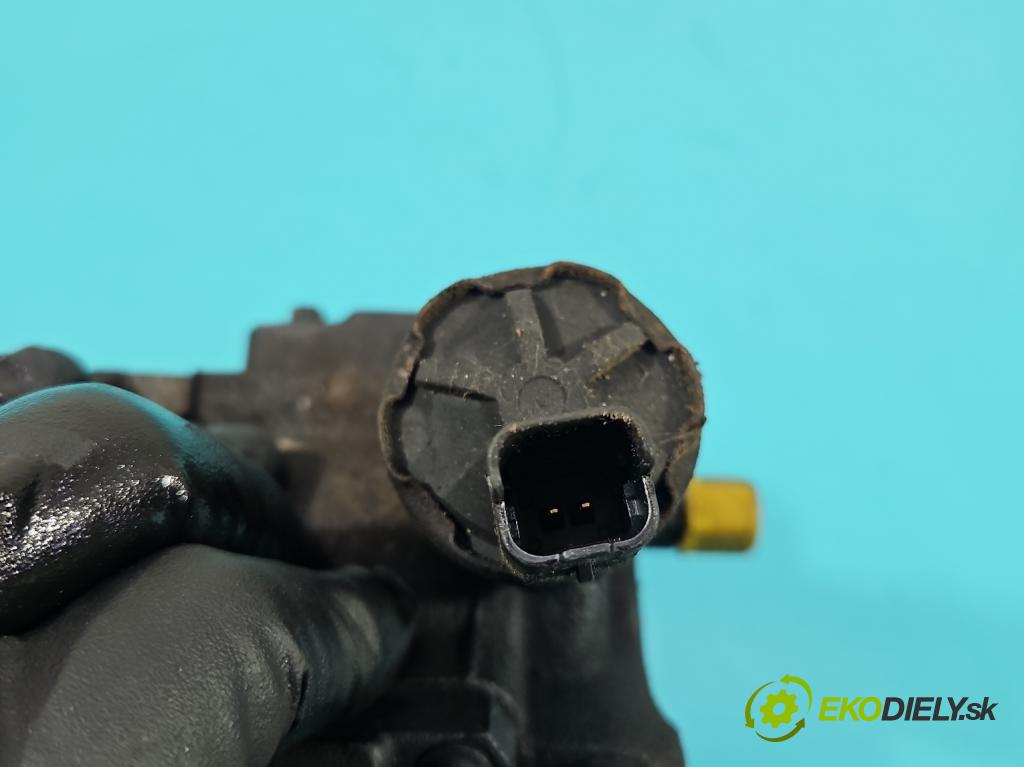 Peugeot 1007 1.4 hdi 68 HP manual 50 kW 1398 cm3 3- čerpadlo vstrekovacia 9651590880 (Vstrekovacie čerpadlo)