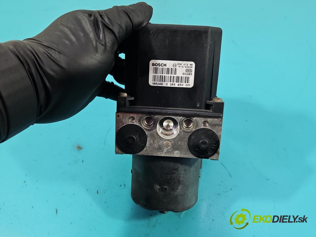 Audi A4 B6 2000-2004 2.0 20V (ALT) 131 HP automatic 96 kW 1984 cm3 4- čerpadlo abs 0265225048 (Pumpa ABS)