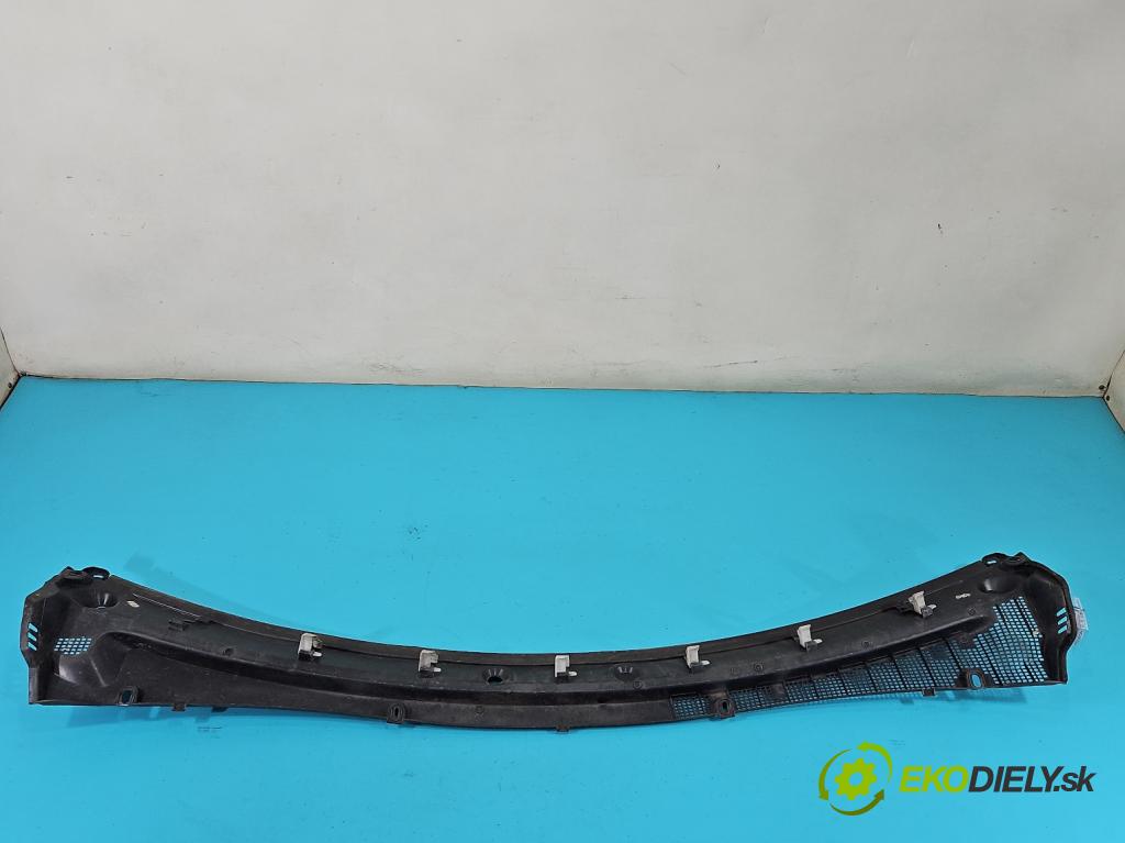 Renault Master III 2010-2019 2.3 dci 125 HP manual 92 kW 2299 cm3 5- torpédo 668110010R (Torpédo (plast pod čelným sklom))