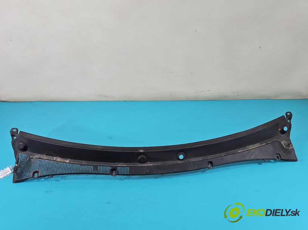 Renault Master III 2010-2019 2.3 dci 125 HP manual 92 kW 2299 cm3 5- torpédo 668110010R (Torpédo (plast pod čelným sklom))