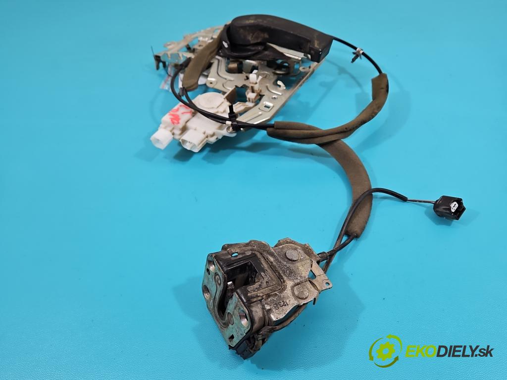 Renault Master III 2010-2019 2.3 dci 125 hp manual 92 kW 2299 cm3 5- zámek zadní pravý 8200766631