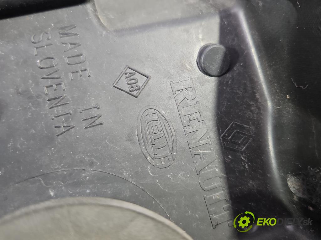 Renault Master III 2010-2019 2.3 dci 125 HP manual 92 kW 2299 cm3 5- Reflektor: pravý  (Svetlo predné pravé)