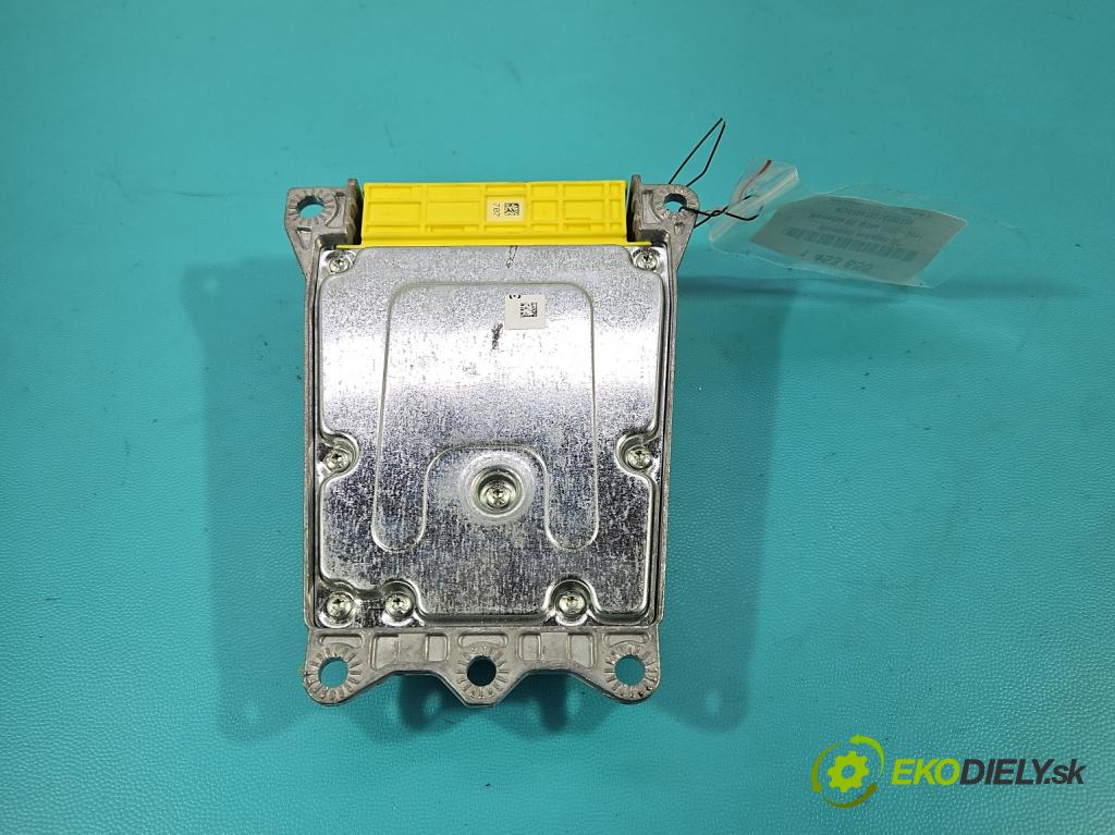 Mercedes ML W164 2005-2011 3.0 cdi (642940) 224 hp automatic 165 kW 2987 cm3 5- řídící jednotka polštáře: A1648209585