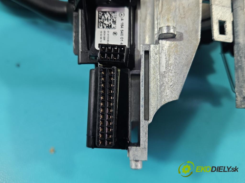 Mercedes ML W164 2005-2011 3.0 cdi (642940) 224hp automatic 165 kW 2987 cm3 5- prepínač komplex: A1645403645 (Prepínacie páčky pod volantom)