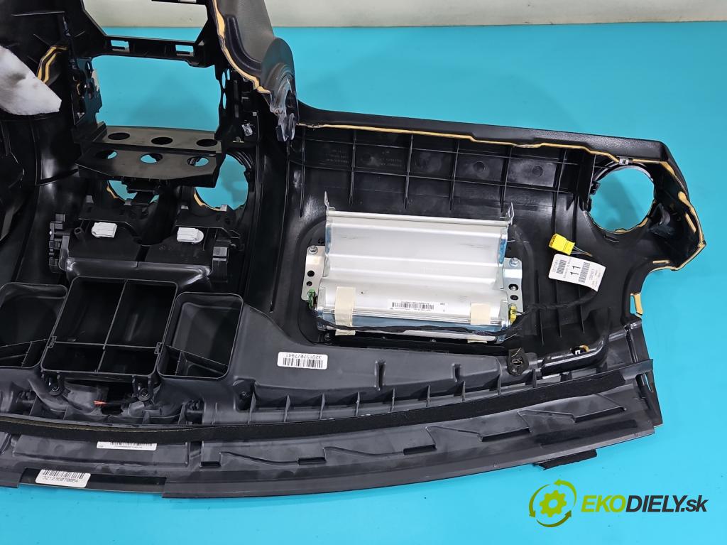 Mercedes ML W164 2005-2011 3.0 cdi (642940) 224hp automatic 165 kW 2987 cm3 5- kokpit,pristrojová doska rozdeľovacia A1646800387