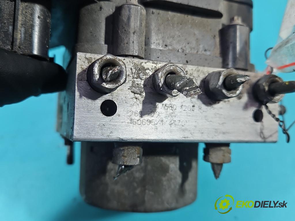 Renault Clio IV 2012-2020 1.1 16V 75 HP manual 55 kW 1149 cm3 5- čerpadlo abs 476601203R (Pumpa ABS)