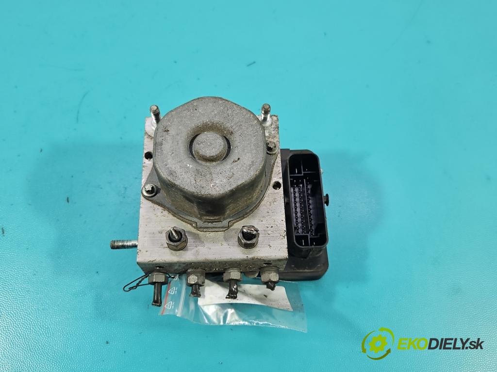 Renault Clio IV 2012-2020 1.1 16V 75 HP manual 55 kW 1149 cm3 5- čerpadlo abs 476601203R (Pumpa ABS)