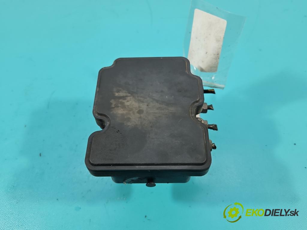 Renault Clio IV 2012-2020 1.1 16V 75 HP manual 55 kW 1149 cm3 5- čerpadlo abs 476601203R (Pumpa ABS)