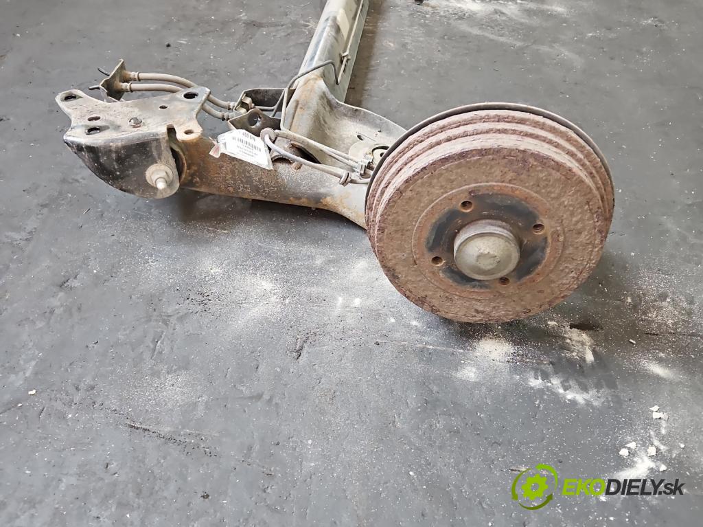 Renault Clio IV 2012-2020 1.1 16V 75 hp manual 55 kW 1149 cm3 5- zadní výztuha  (Výztuhy zadní)