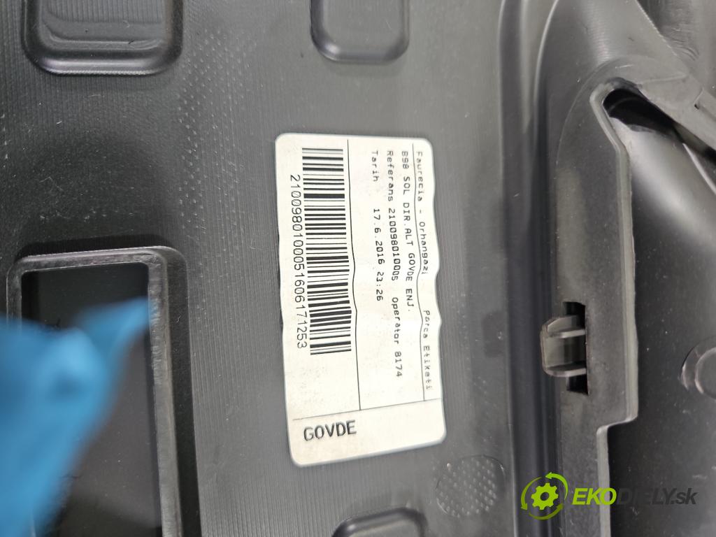 Renault Clio IV 2012-2020 1.1 16V 75 HP manual 55 kW 1149 cm3 5- kokpit,pristrojová doska rozdeľovacia