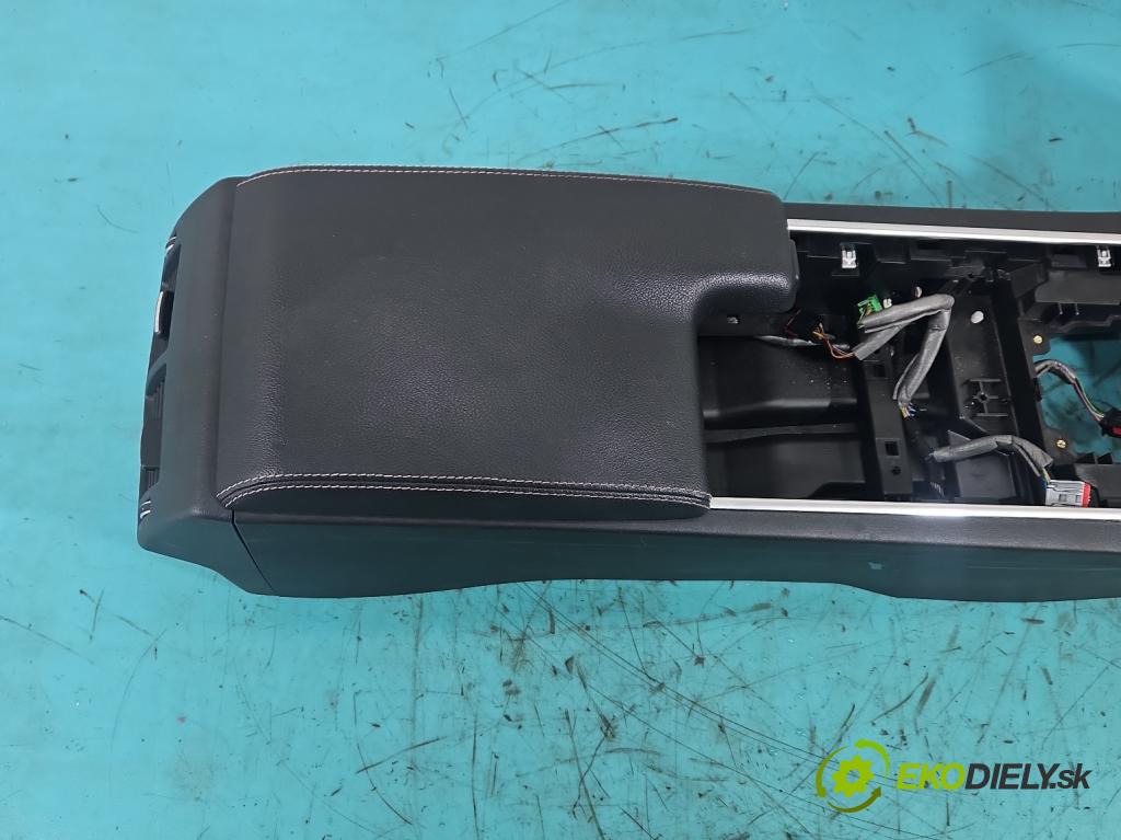 Jaguar XE X760 2015-2024 2.0d 179KM automatic 132 kW 1999 cm3 4- loketní opěrka  (Loketní opěrka)