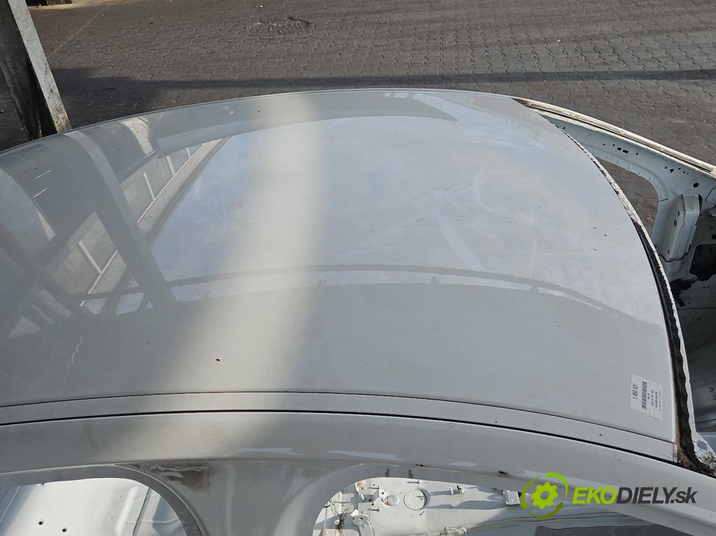 Jaguar XE X760 2015-2024 2.0d 179KM automatic 132 kW 1999 cm3 4- Strecha: