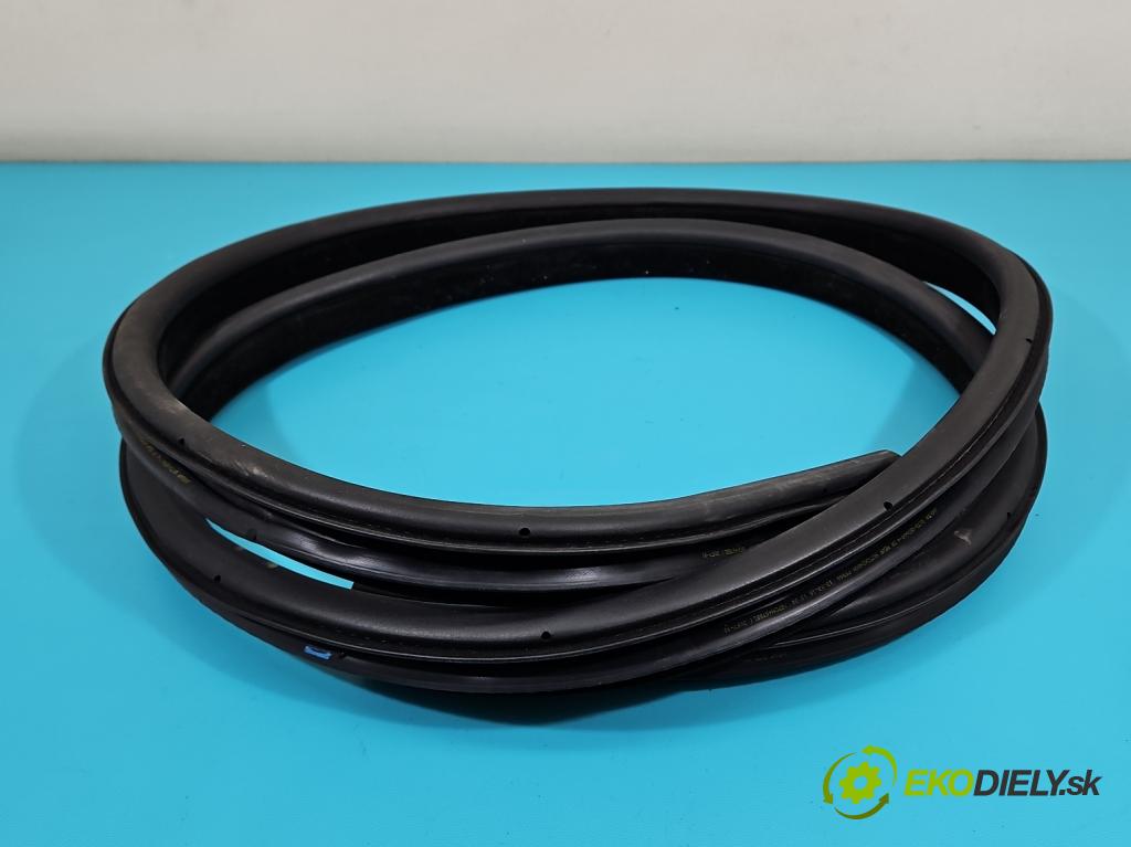 Jaguar XE X760 2015-2024 2.0d 179KM automatic 132 kW 1999 cm3 4- Těsnění: dveře zadní levé GX73-253A10-A (Ostatní)