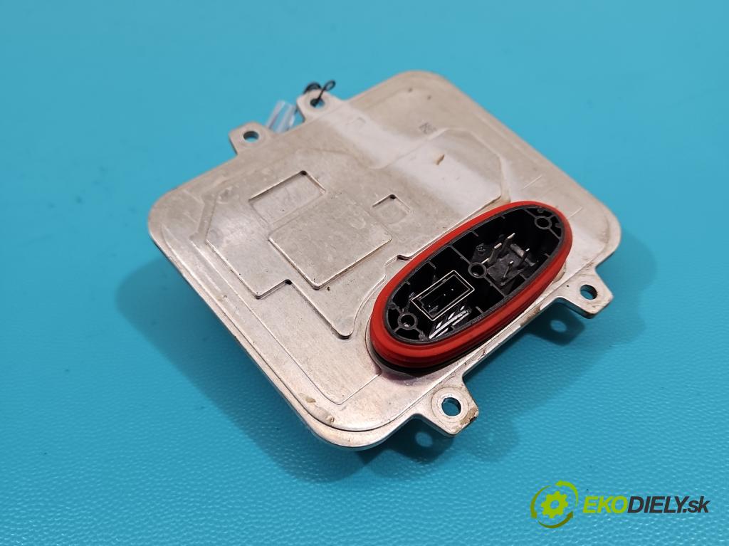 Jaguar XE 2015-2024 2.0d 179KM automatic 132 kW 1999 cm3 4- střídač: xenon 5DV009610-40 (Riadiaca jednotka xenónu)