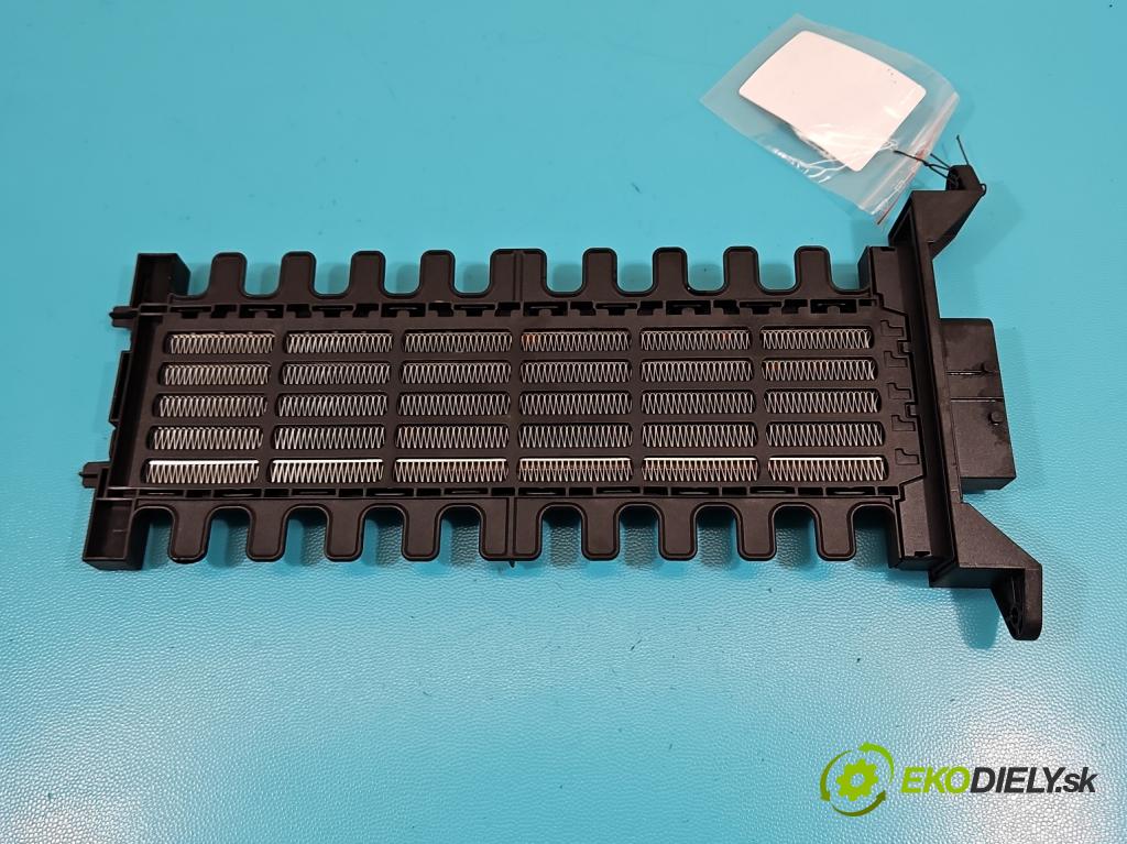 Jaguar XE X760 2015-2024 2.0d 179KM automatic 132 kW 1999 cm3 4- radiátor 013410-0861 (Radiátory topení)